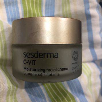 كريم سيسديرما Sesderma C-VIT لترطيب البشرة الجافة photo review