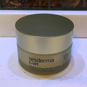 كريم سيسديرما Sesderma C-VIT لترطيب البشرة الجافة photo review